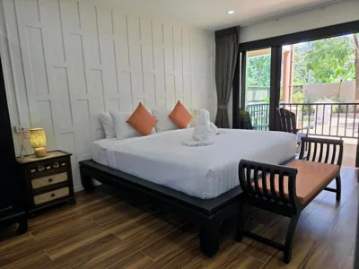 Camera familiare con balcone — Blue Palm Residence Kata